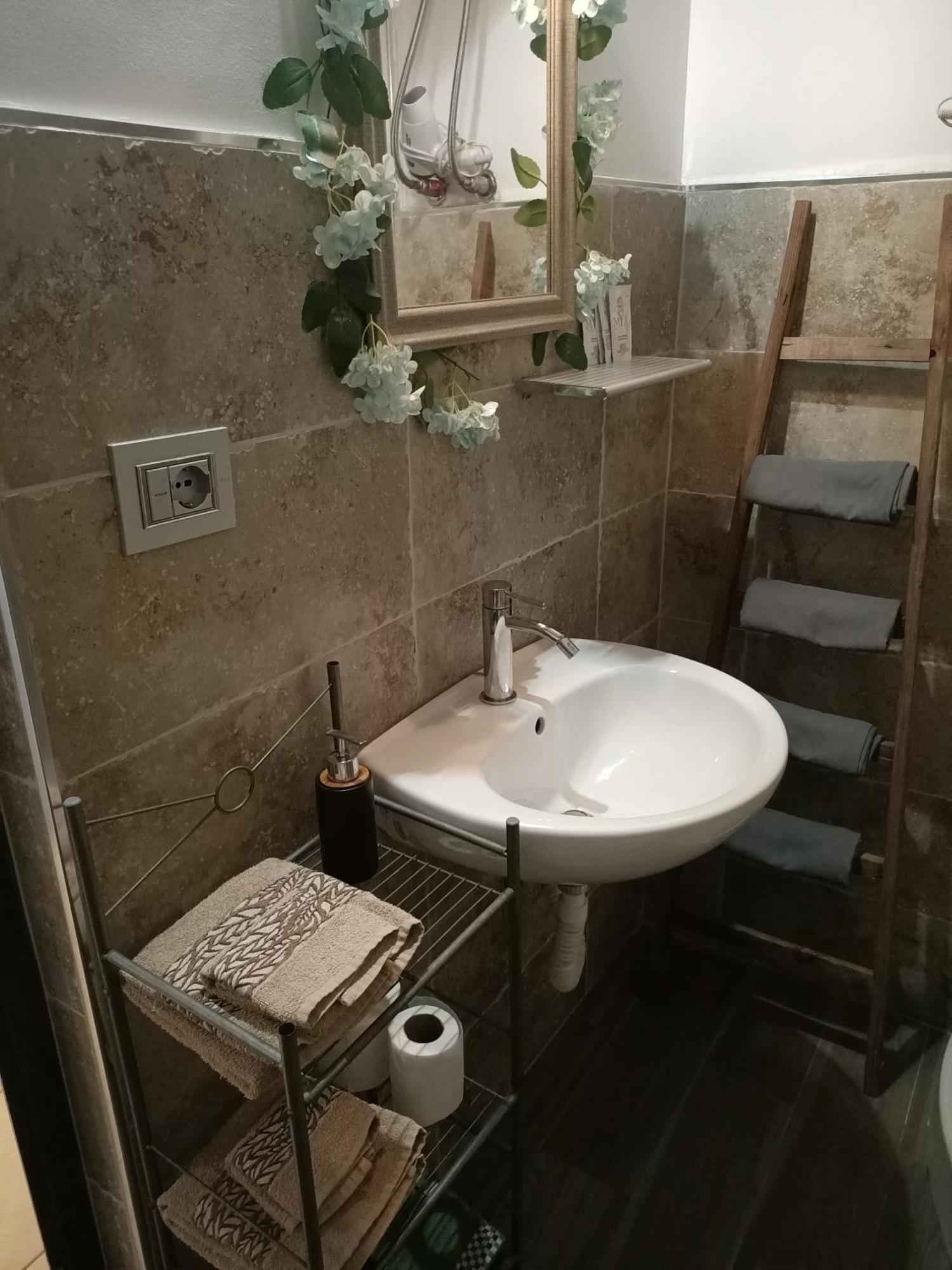 Jeppson Home Terni Exterior foto